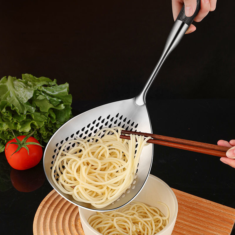 大きなステンレス鋼の穴のスキマー,フレンチハンドル,フライド - Home Cooking In French のレビューと価格